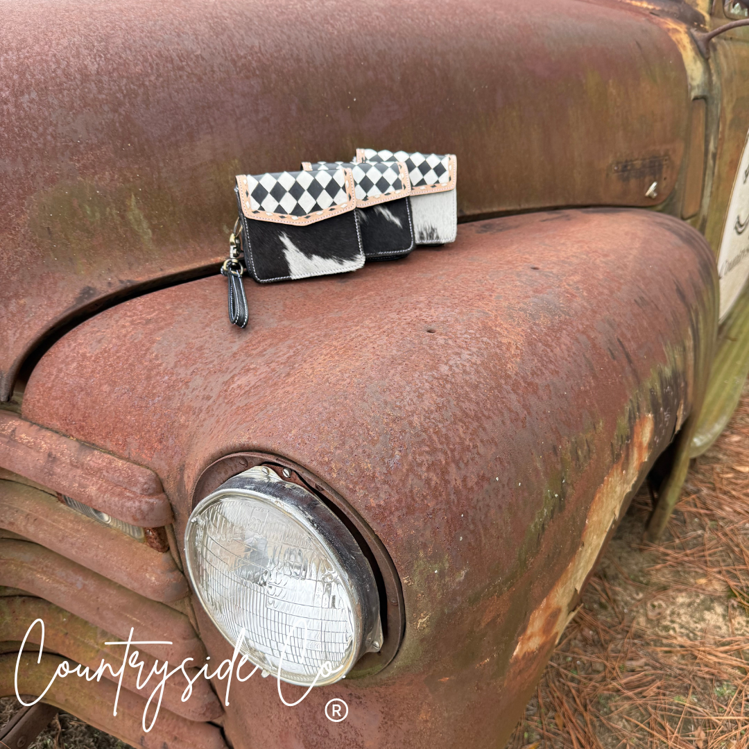 Cassie Checkered Wallet Wristlet