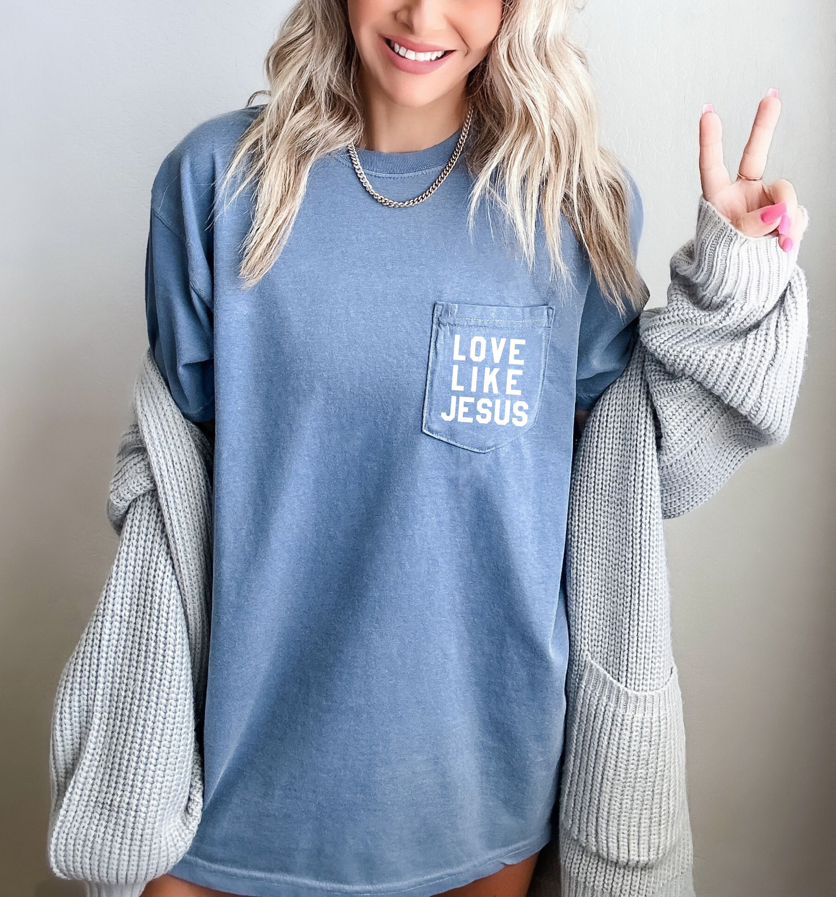 Love Like Jesus Pocket T Shirt