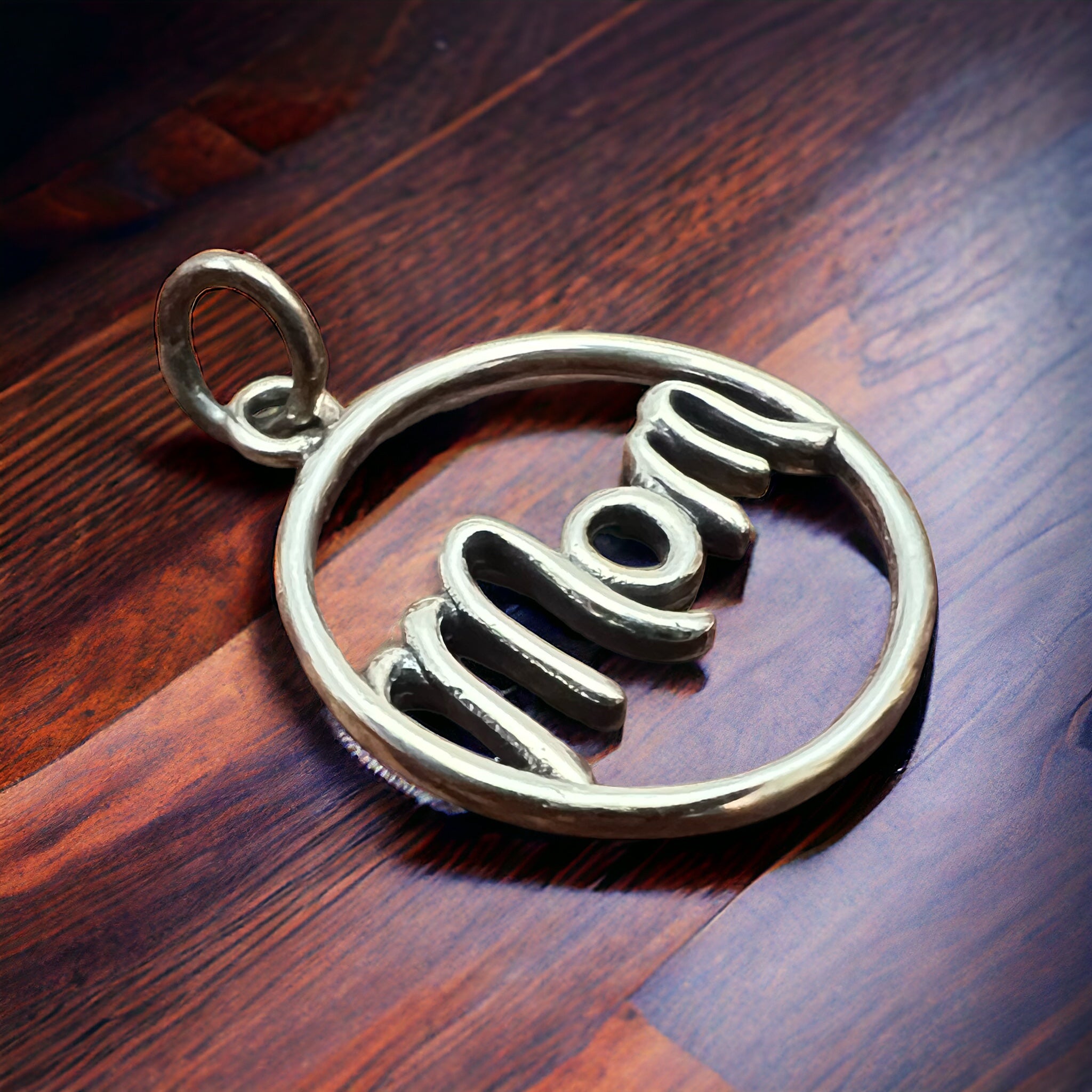 Sterling Silver Mom pendant/charm