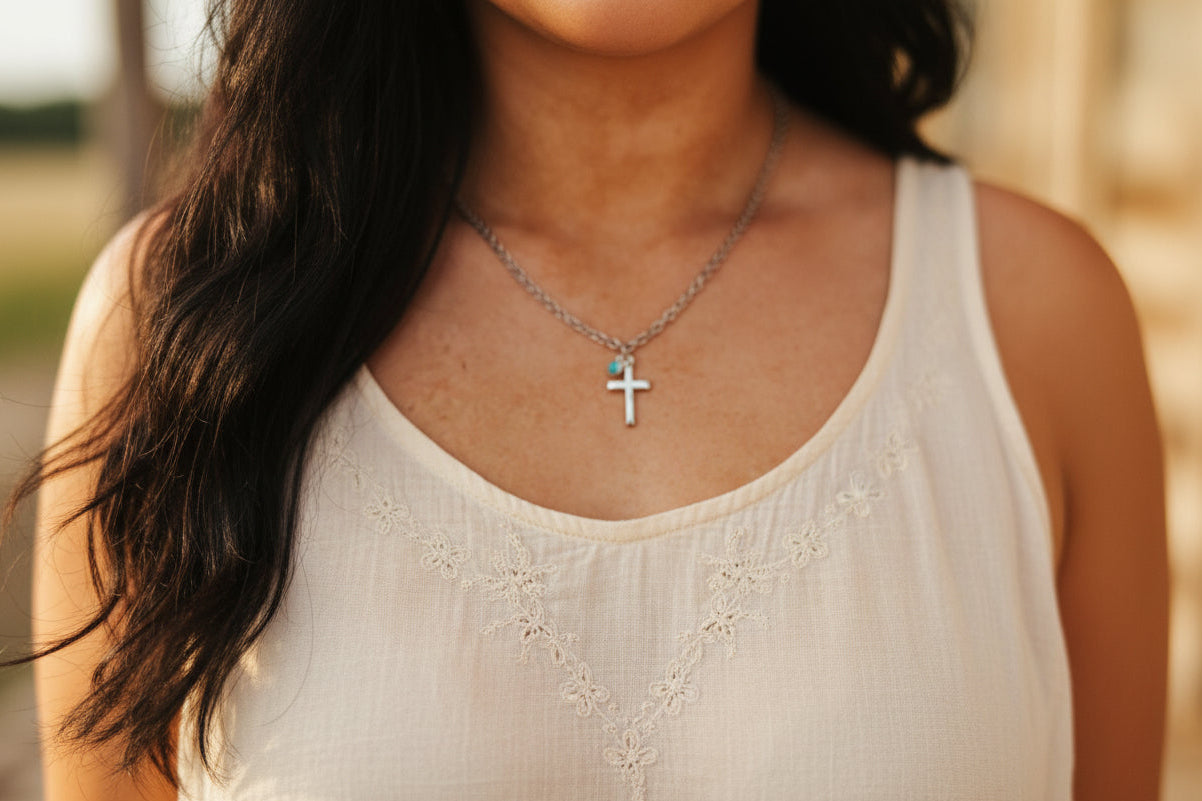 Sterling Silver Turquoise Cross Pendant Chain Necklace